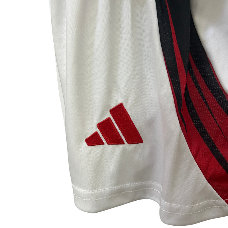 Conjunto infantil Flamengo 2025/26