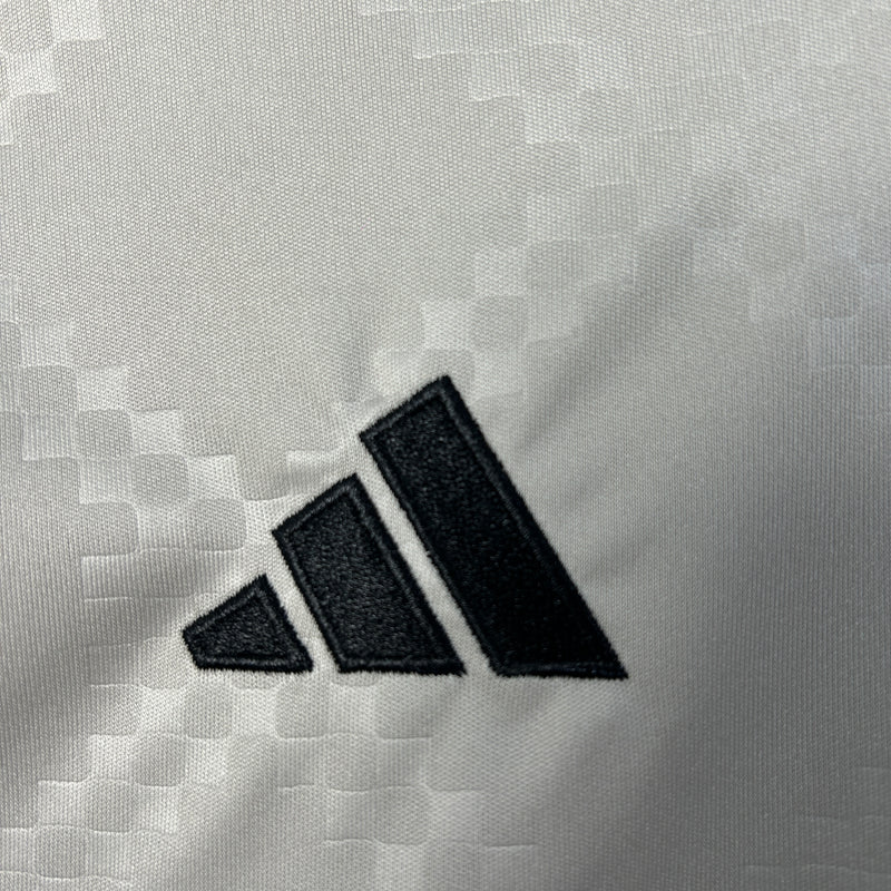 Conjunto infantil Benfica Away 2025/26